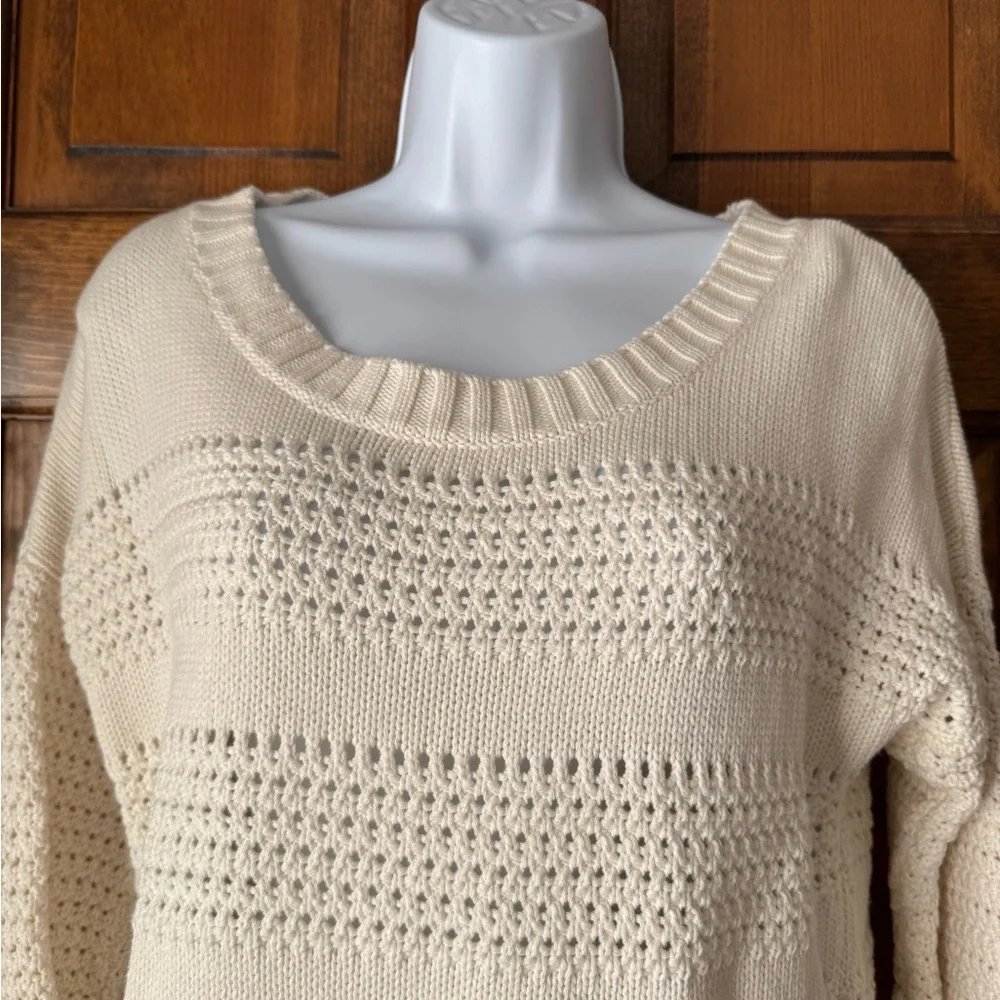 Gap Knit Cream Pullover Sweater Small